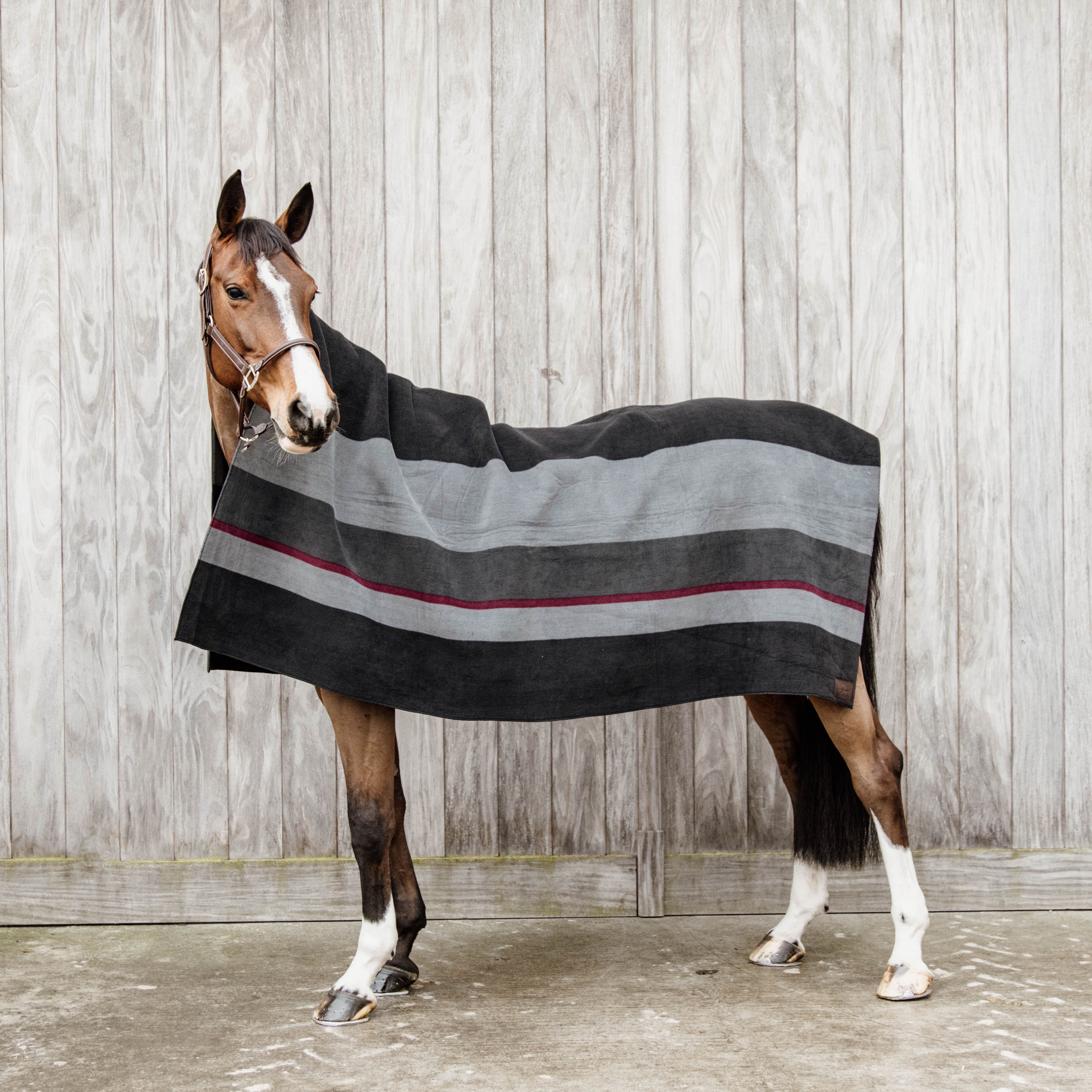 Fleecedecke Square Stripes Schwer 140x160cm