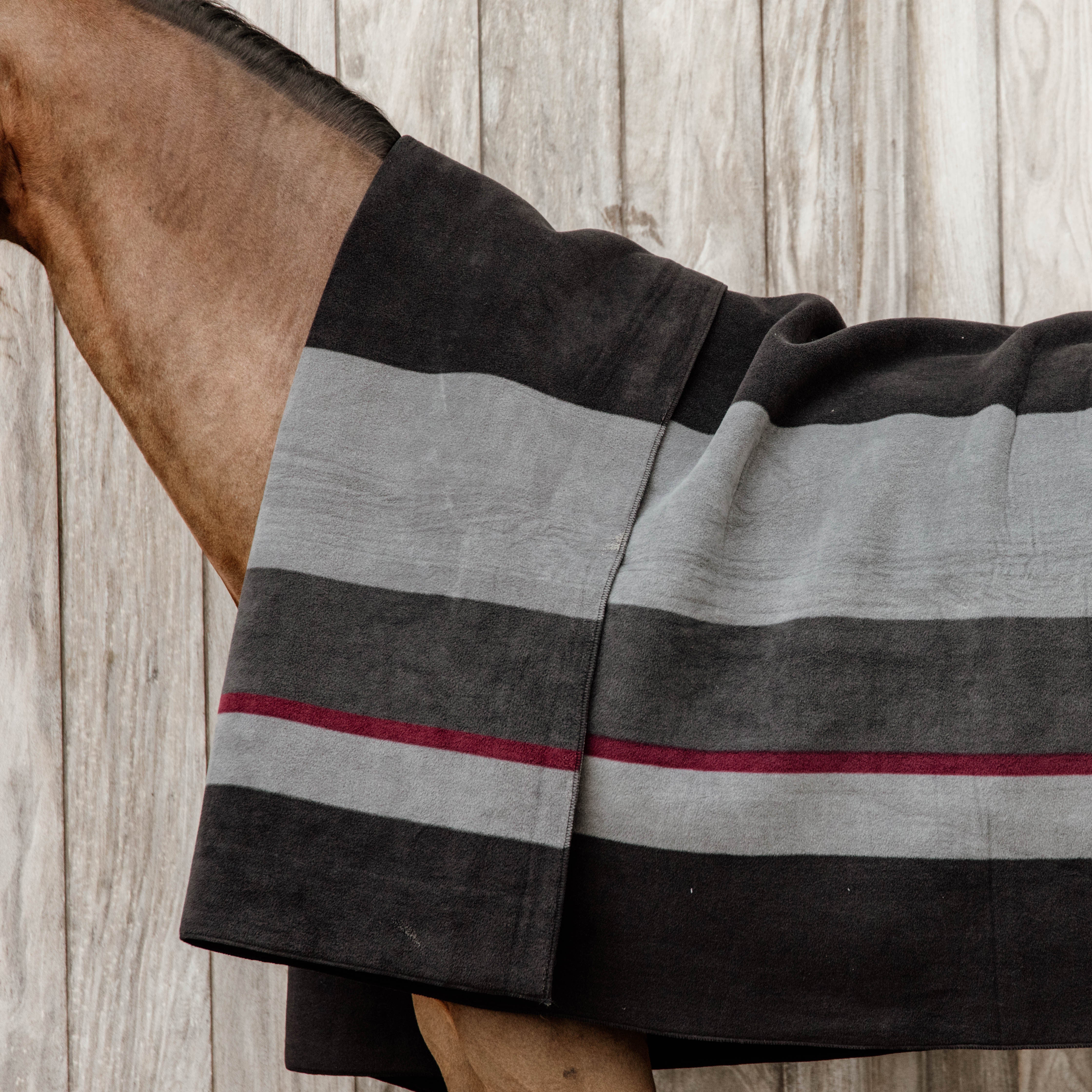 Fleecedecke Square Stripes Schwer 140x160cm