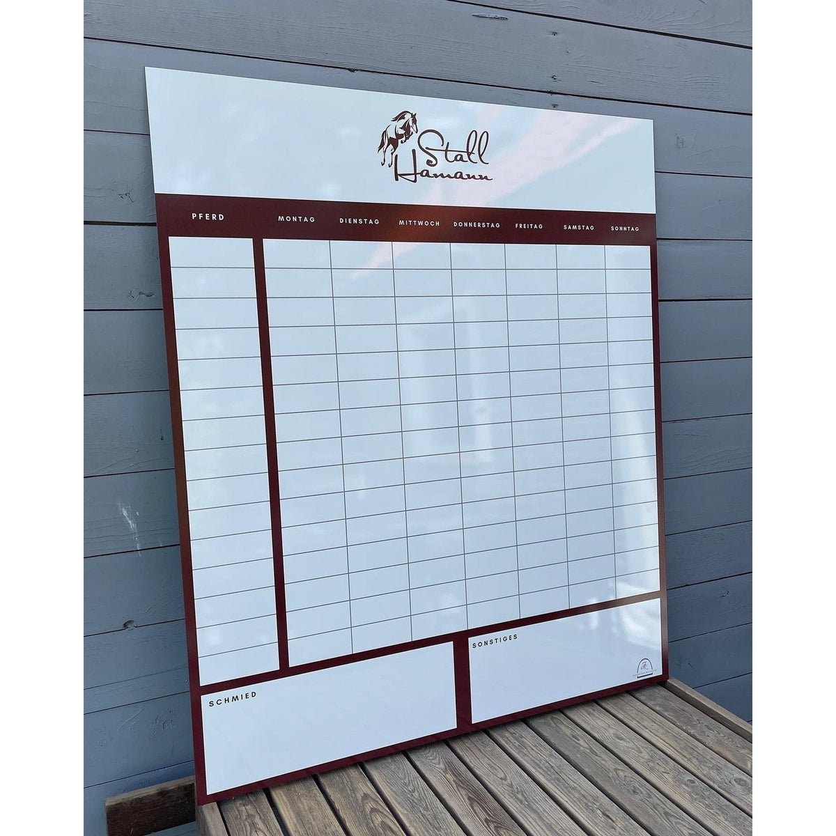 Personalisierte Stalltafel im Wunschdesign